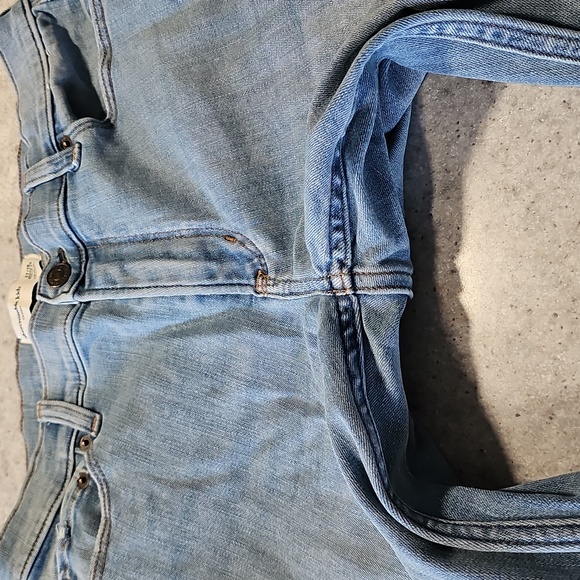 Abercrombie Kids 31x29 Light Blue Skinny Jeans - Picture 6 of 8